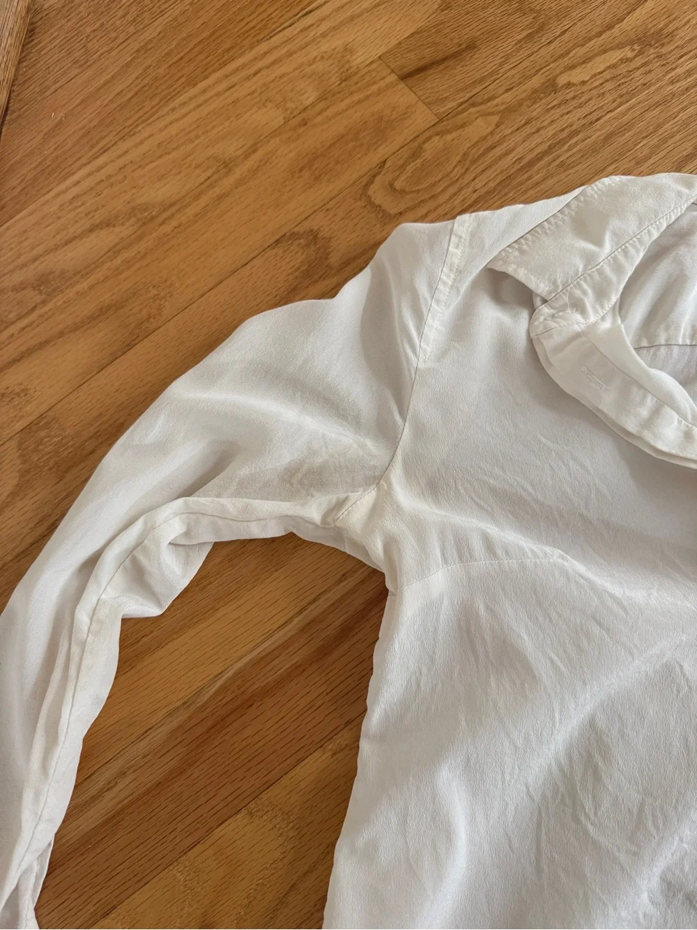J crew 365 100% silk button up cream shirt